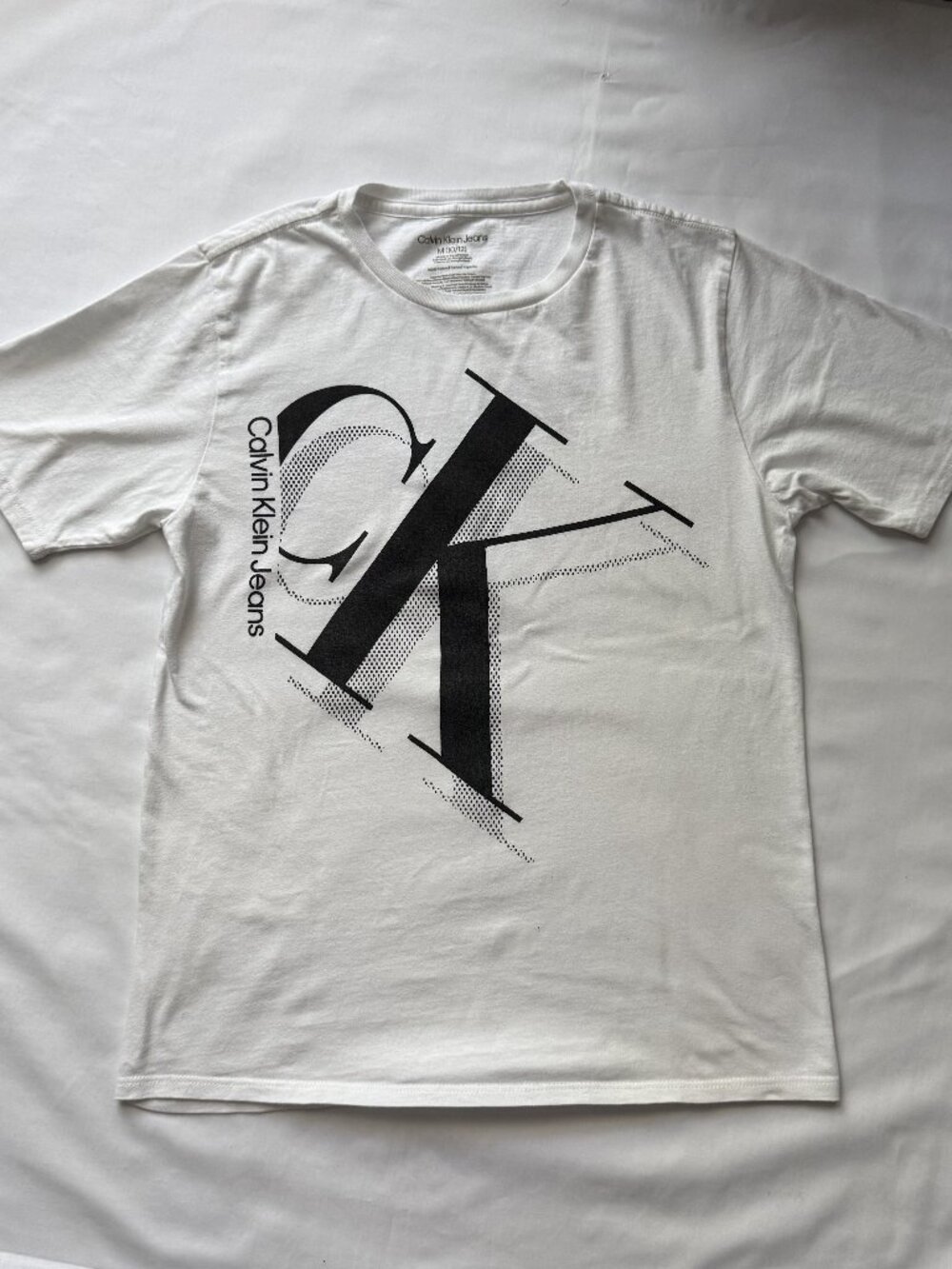 Calvin Klein Jeans Boys White Black Big Logo Graphic T-Shirt Size M (10/12)